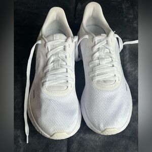 Nike Men's All-White Breathable Athletic Sneakers